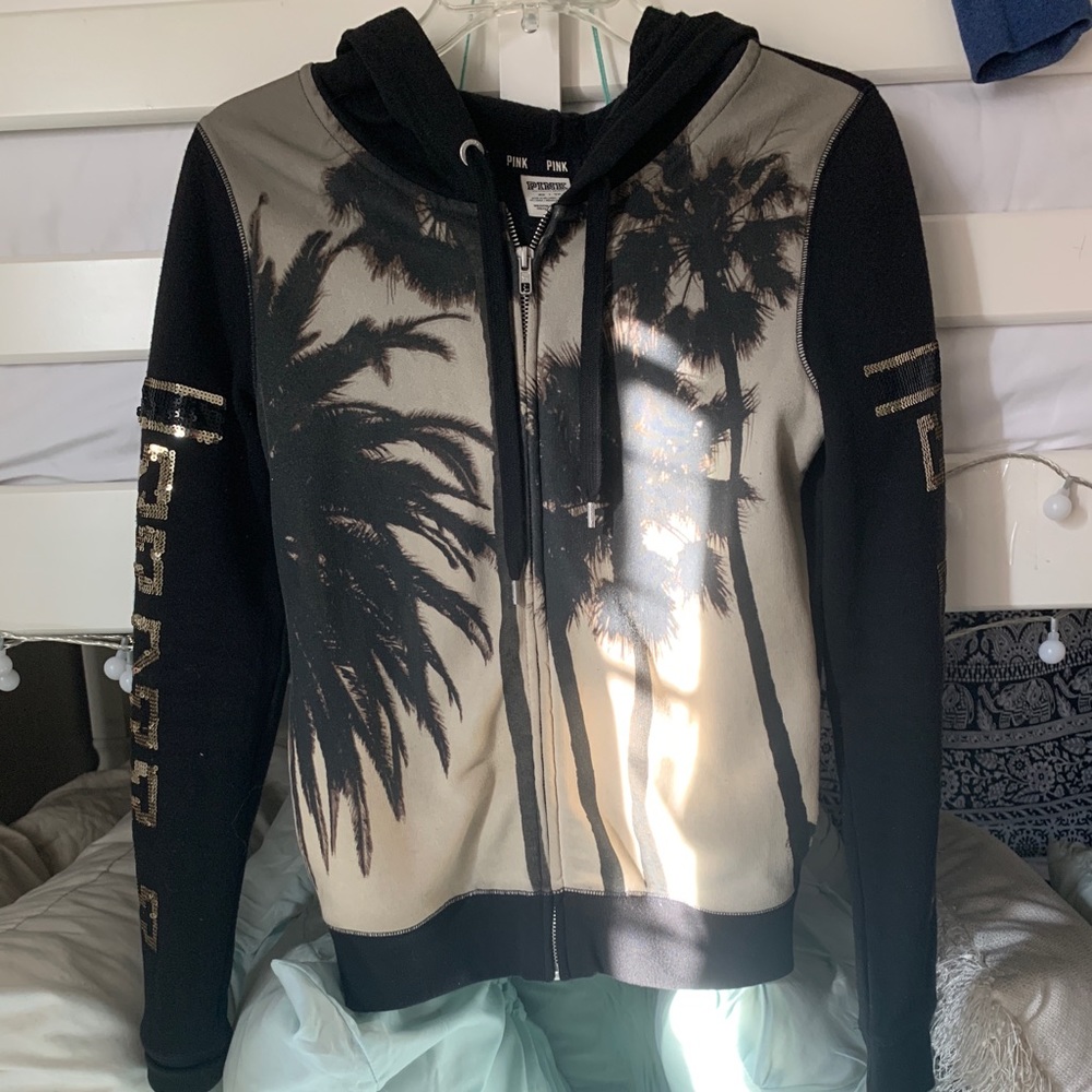 VICTORIA SECRET PINK sweater